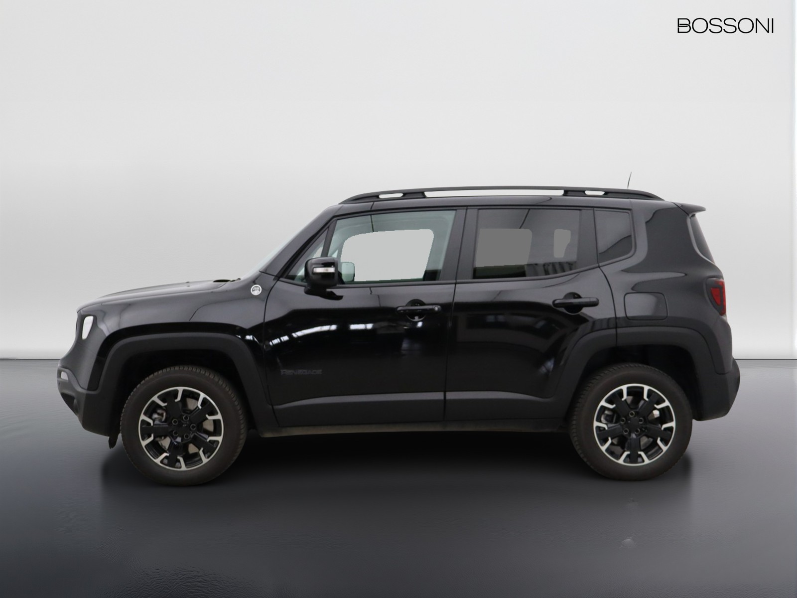 3 - Jeep Renegade 1.3 t4 phev trailhawk 4xe at6