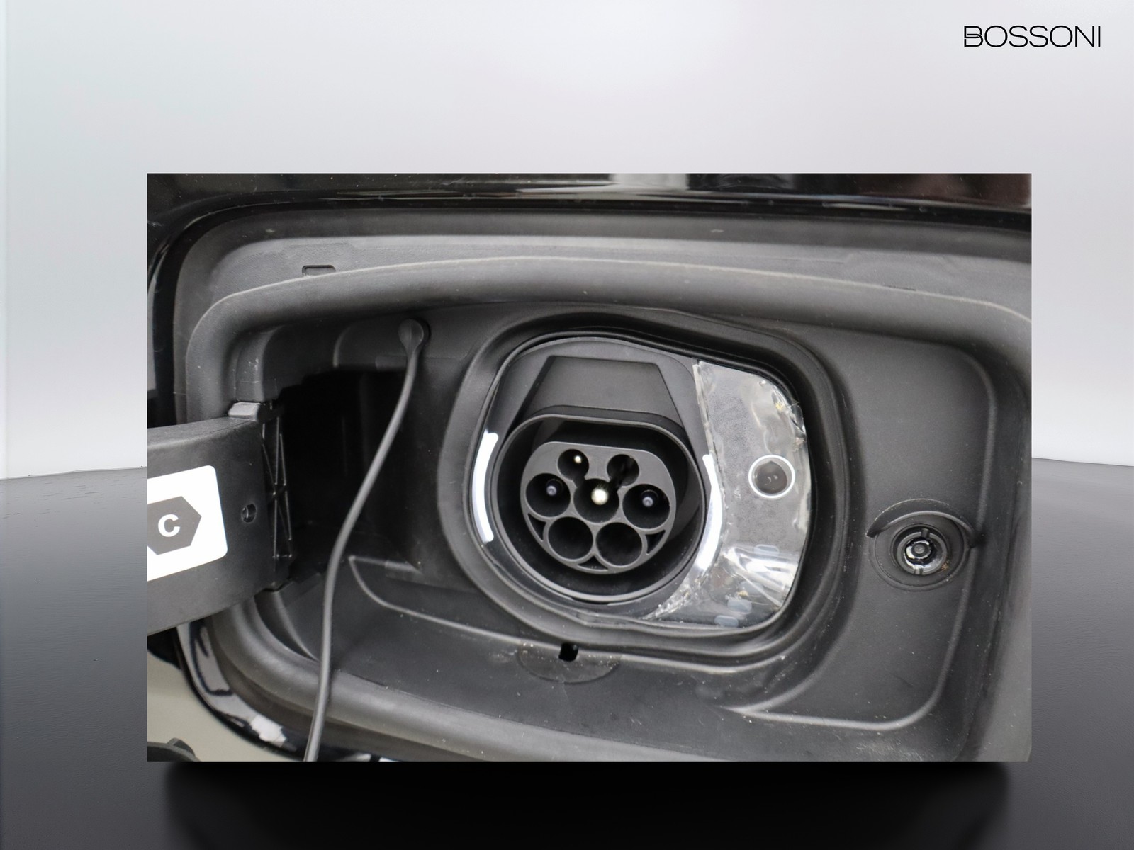 20 - Jeep Renegade 1.3 t4 phev trailhawk 4xe at6