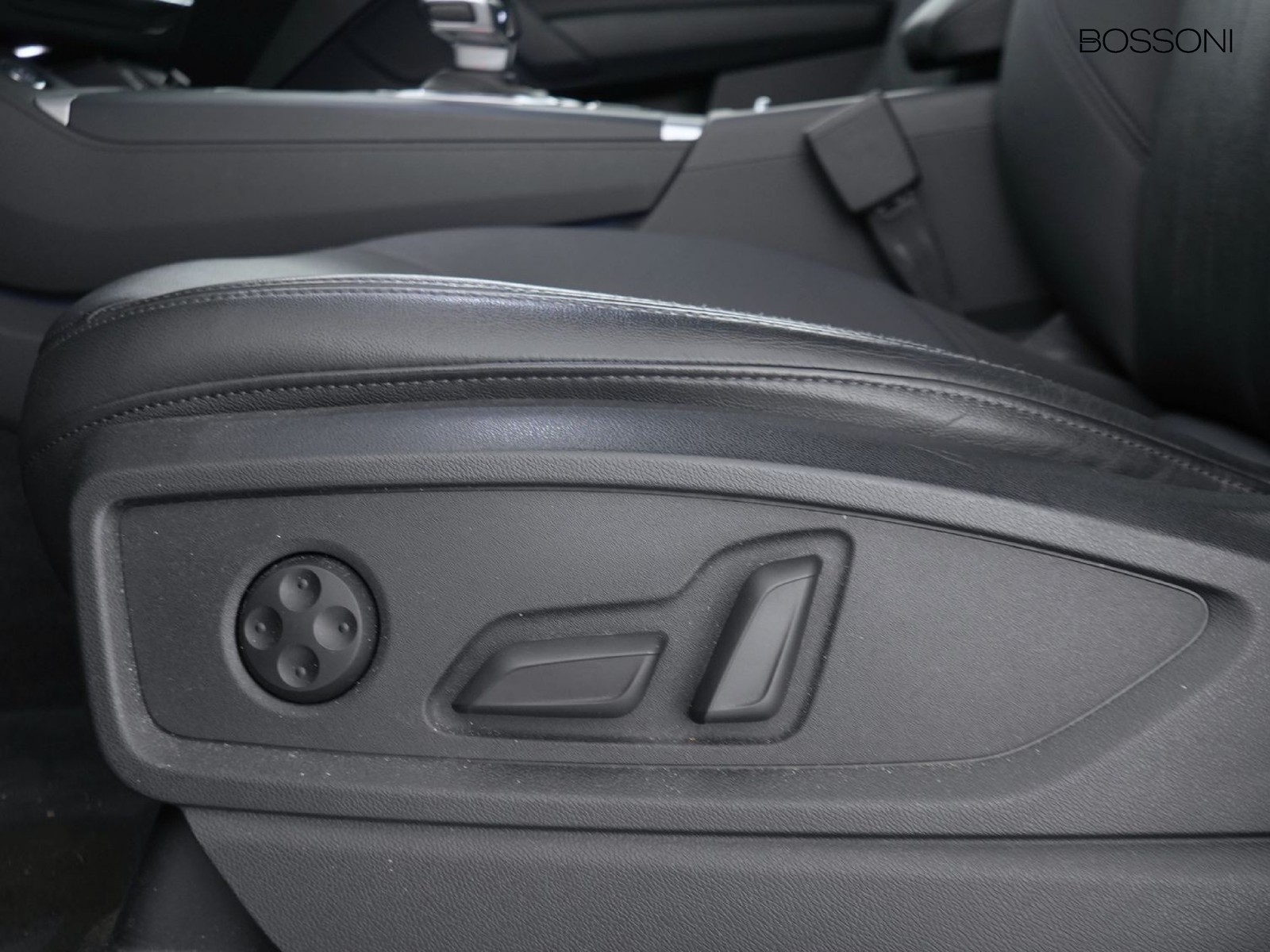 22 - Audi Q5 sportback 40 2.0 tdi mhev 12v business advanced quattro s tronic