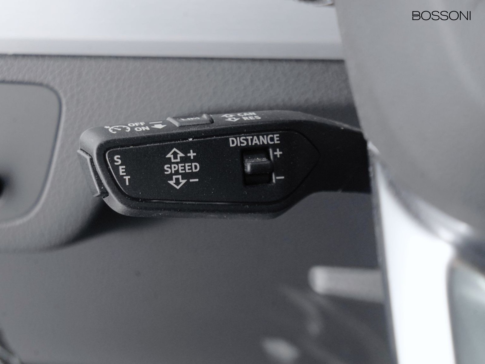 24 - Audi Q5 40 2.0 tdi mhev 12v s line quattro s tronic