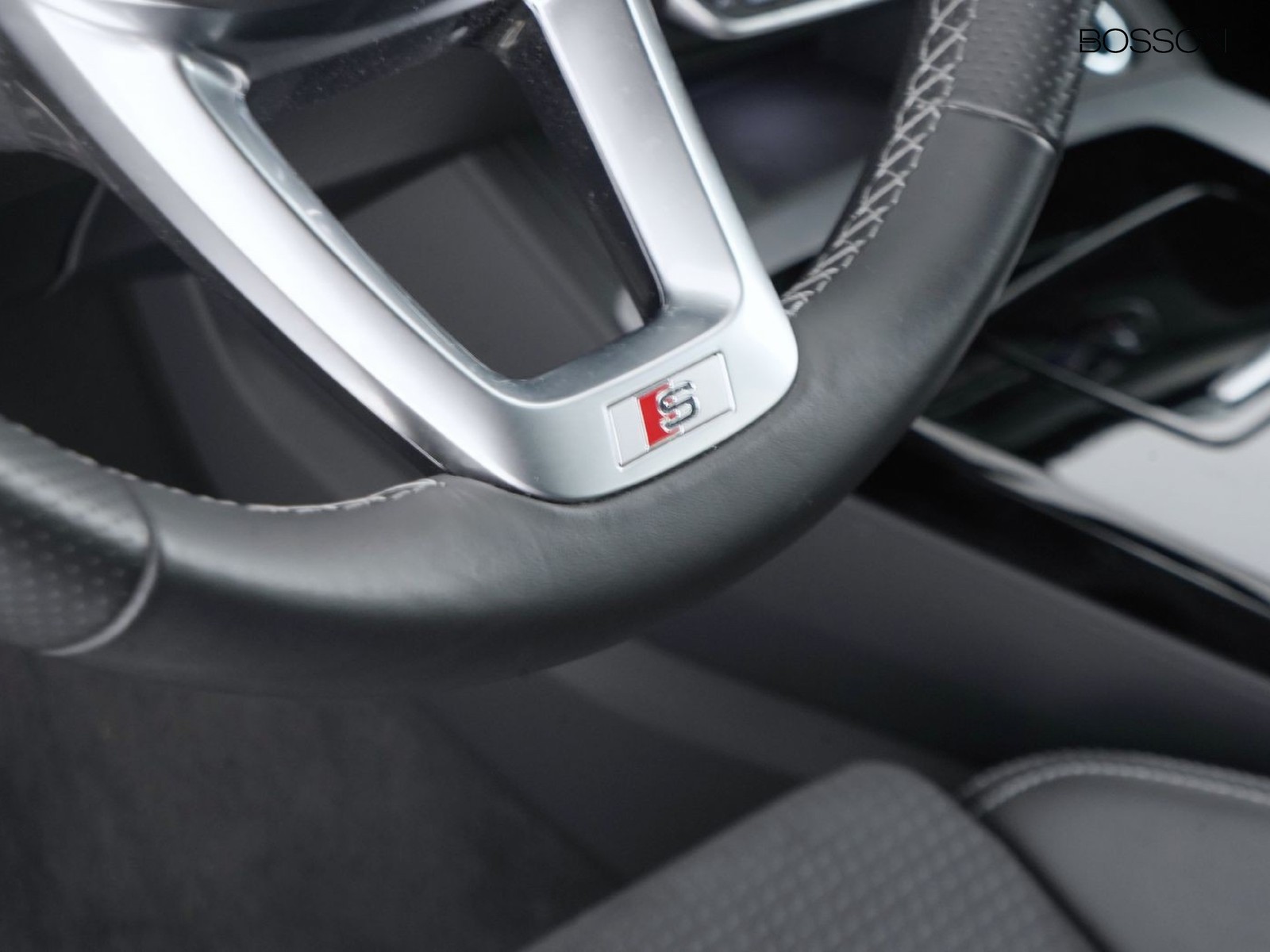 27 - Audi Q5 40 2.0 tdi mhev 12v s line quattro s tronic