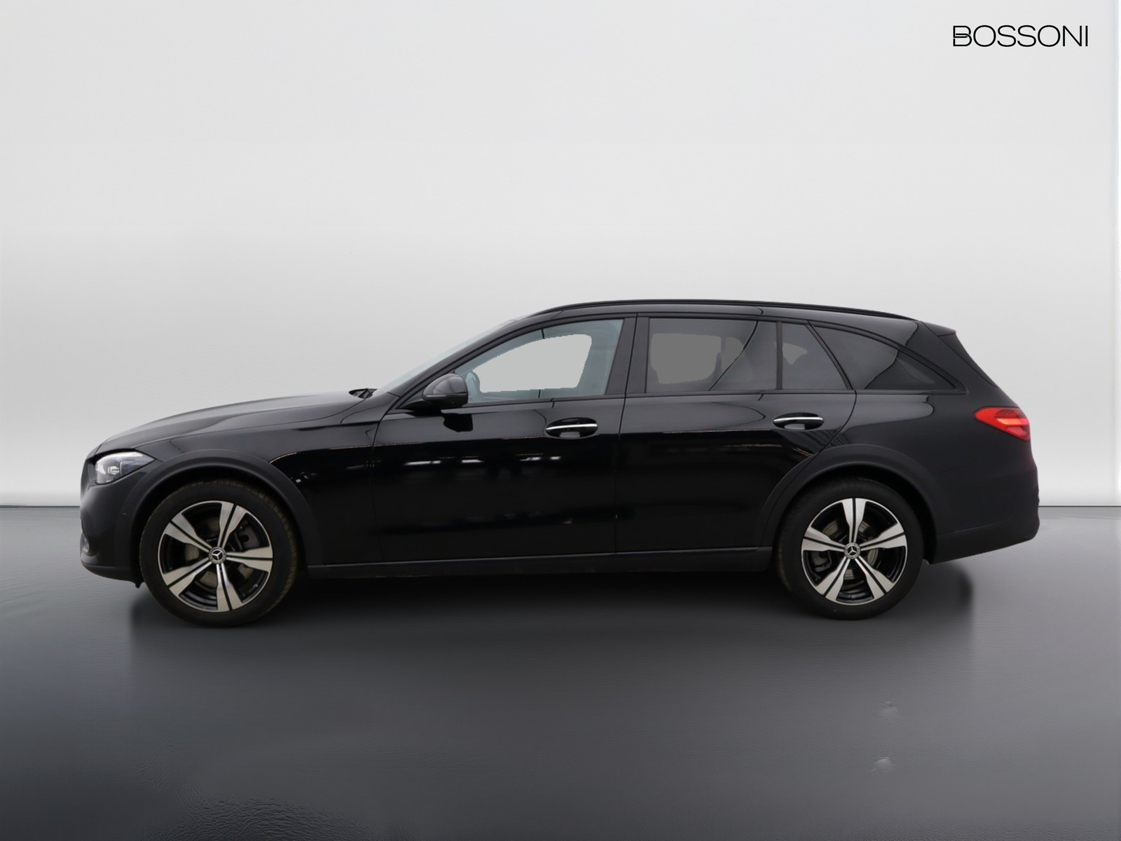3 - Mercedes Classe C station wagon all-terrain 220 d mild hybrid 200cv premium 4matic 9g-tronic