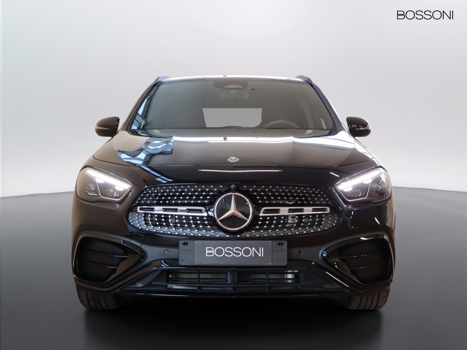 2 - Mercedes GLA 180 d amg line advanced plus 8g-dct
