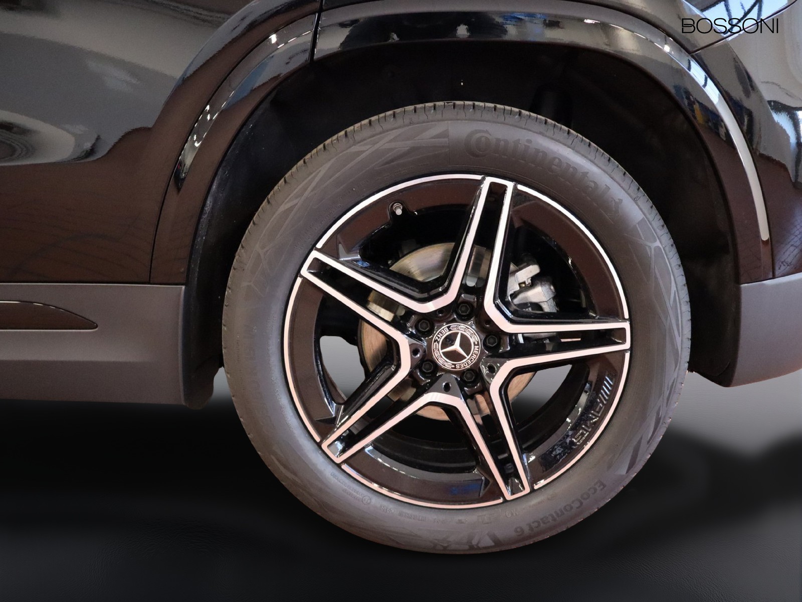 4 - Mercedes GLA 180 d amg line advanced plus 8g-dct