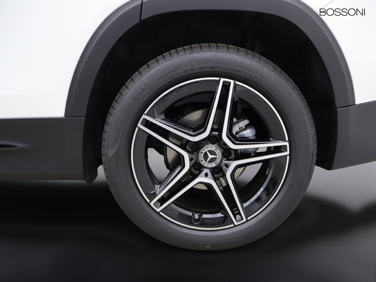 4 - Mercedes GLB 200 d amg line premium 4matic 8g-dct