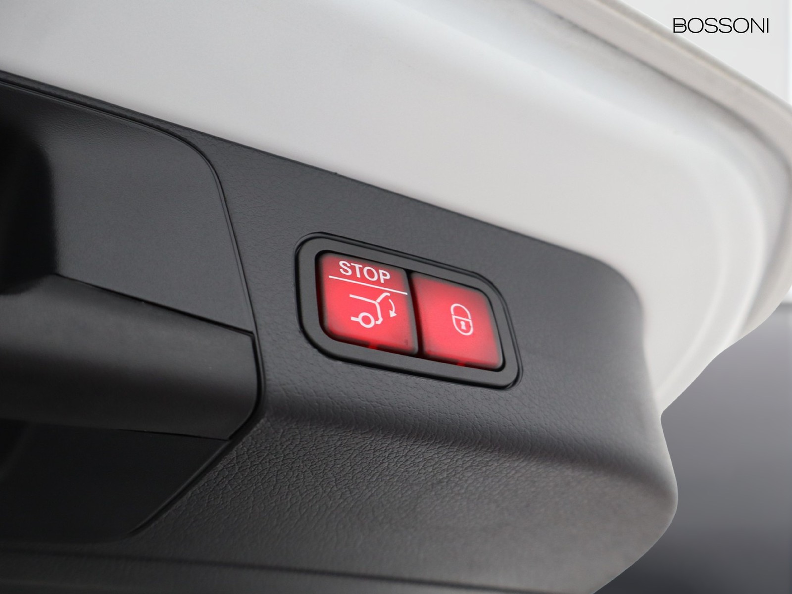 18 - Mercedes GLB 200 d amg line premium 4matic 8g-dct