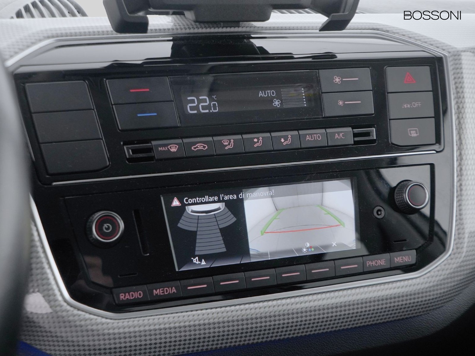 29 - Volkswagen e-up! 5 porte