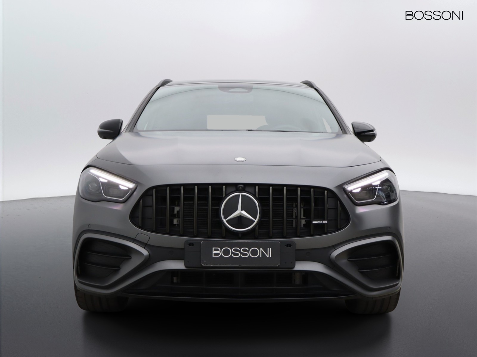 2 - AMG GLA amg 35 premium plus amg 4matic 8g-dct