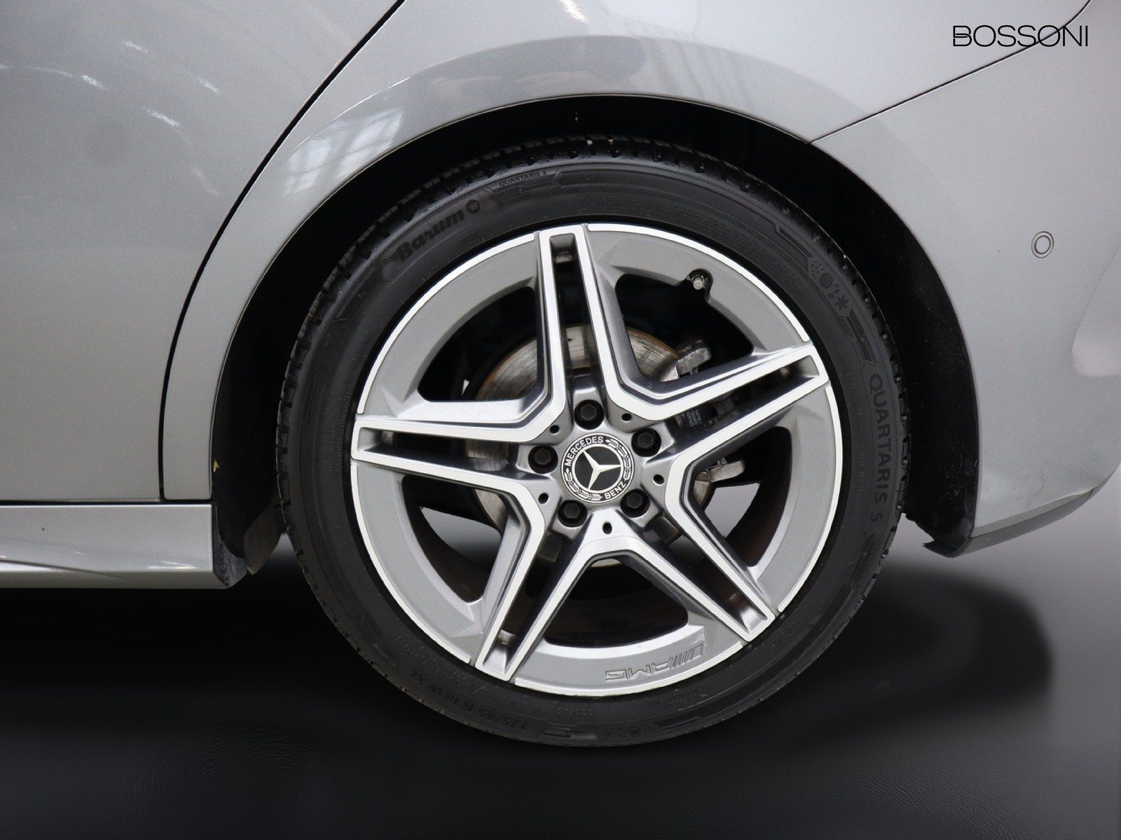 4 - Mercedes Classe B 180 premium 7g-dct