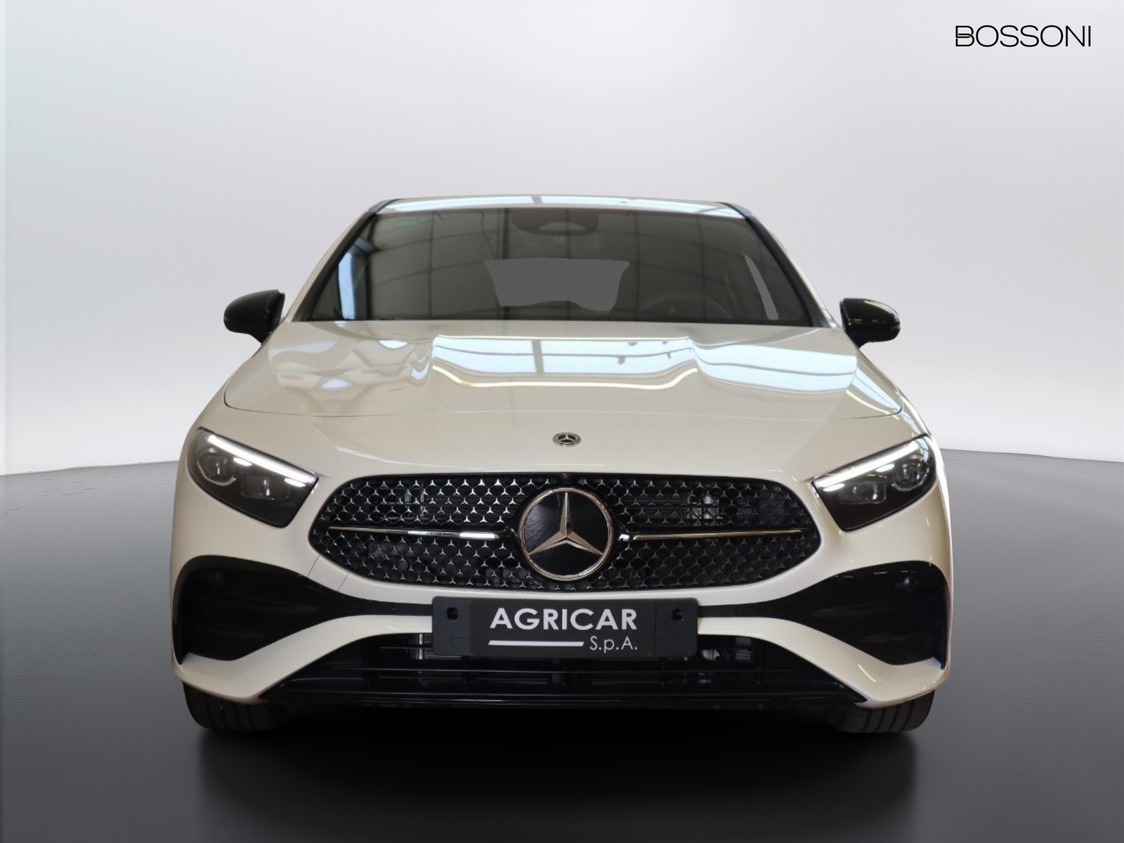 2 - Mercedes Classe A 250 e plug-in-hybrid amg line advanced plus speedshift dct amg 8g