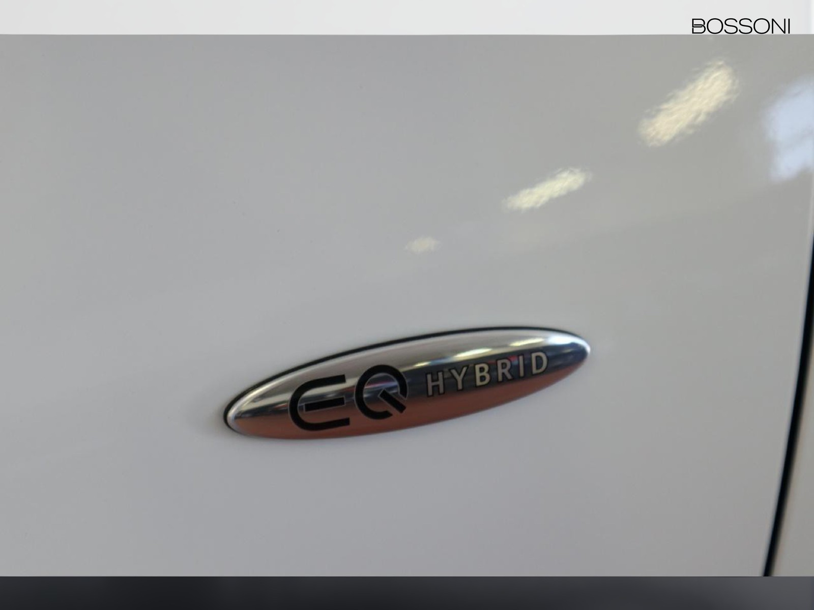 18 - Mercedes Classe A 250 e plug-in-hybrid amg line advanced plus speedshift dct amg 8g