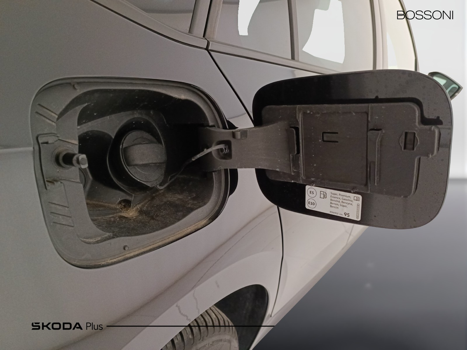 28 - Skoda Kamiq 1.0 tsi 115cv selection