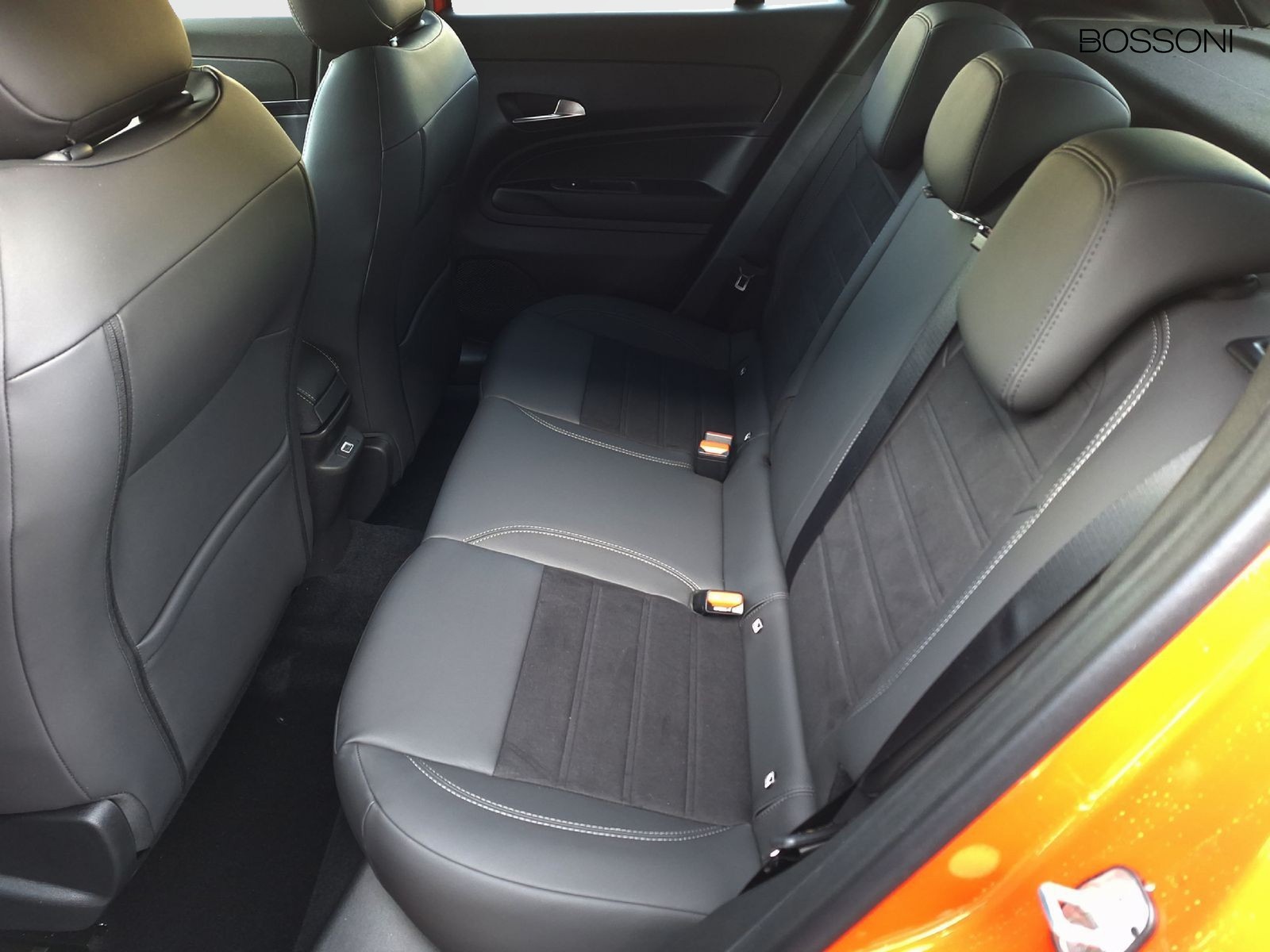 12 - Fiat 600 1.2 hybrid 110cv sport edizione milano cortina 2026 edct