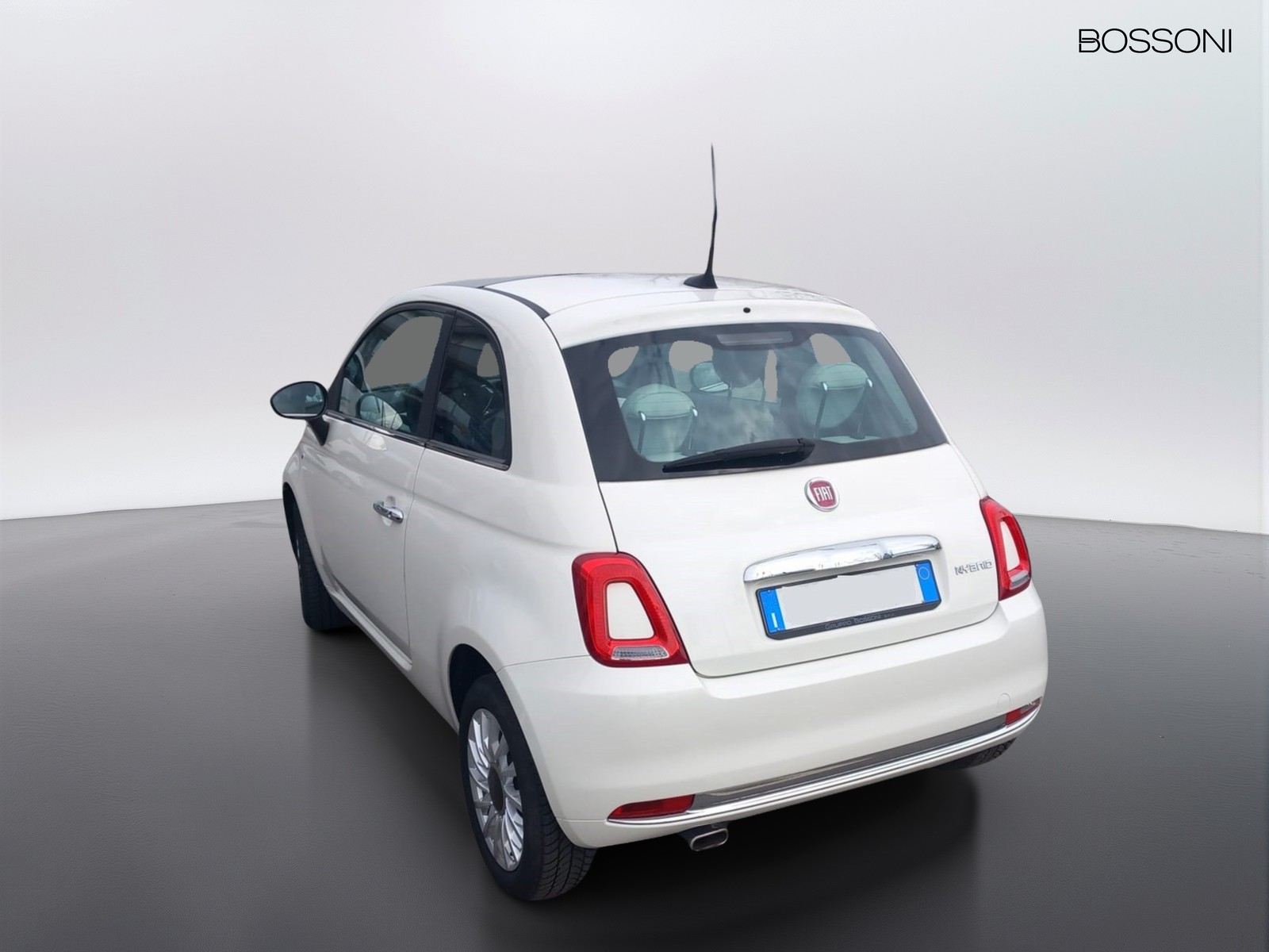 5 - Fiat 500 1.0 firefly hybrid 70cv dolcevita