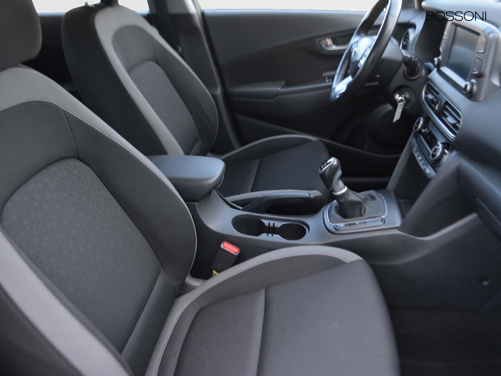 5 - Hyundai Kona 1.0 t-gdi 120cv xtech plus pack 2wd