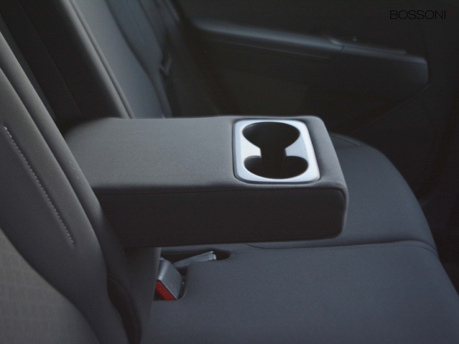 6 - Kia Sportage 1.6 crdi mhev business dct