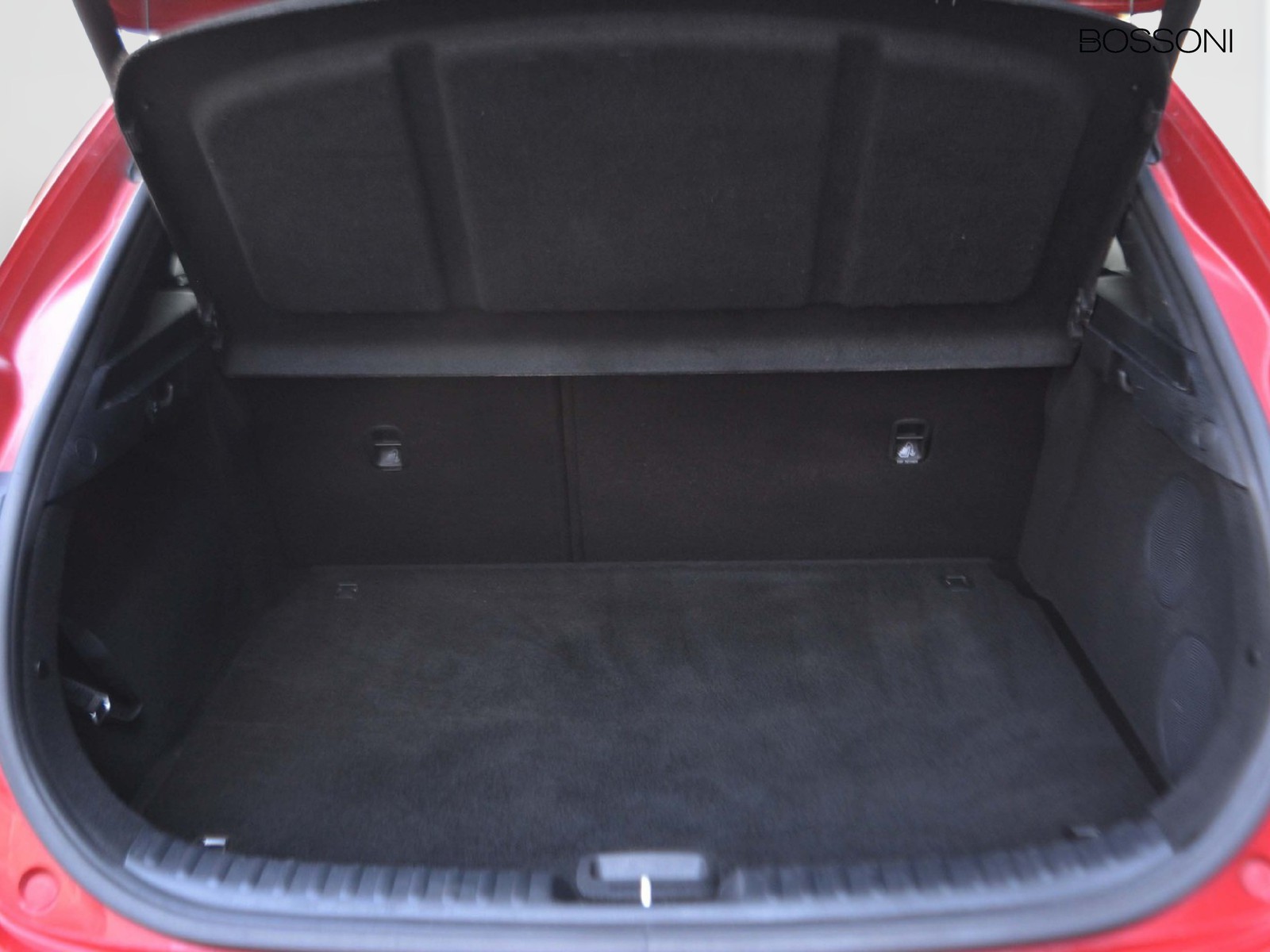 14 - Kia Xceed 1.6 crdi 136cv evolution 2wd dct