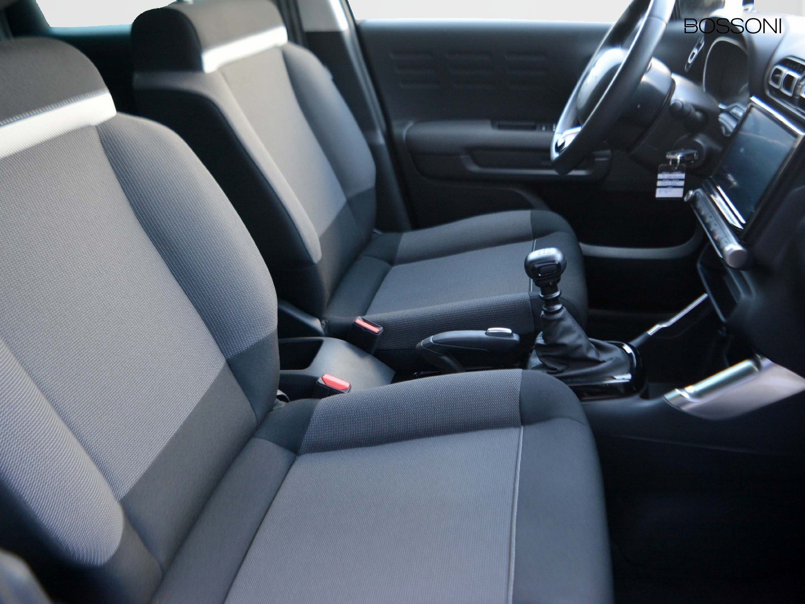 5 - Citroen C3 Aircross 1.2 puretech 110cv plus s&s