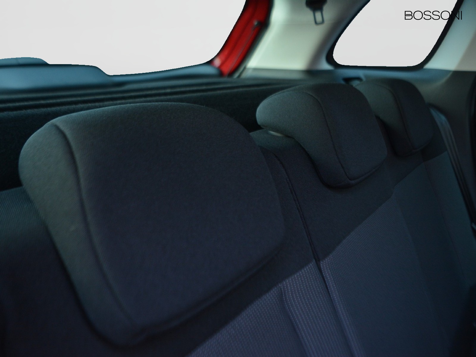 6 - Citroen C3 Aircross 1.2 puretech 110cv plus s&s