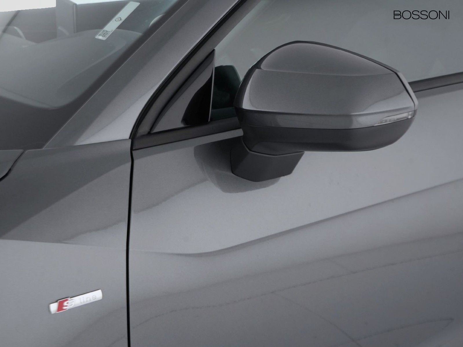 33 - Audi Q2 35 1.5 tfsi s line edition s tronic