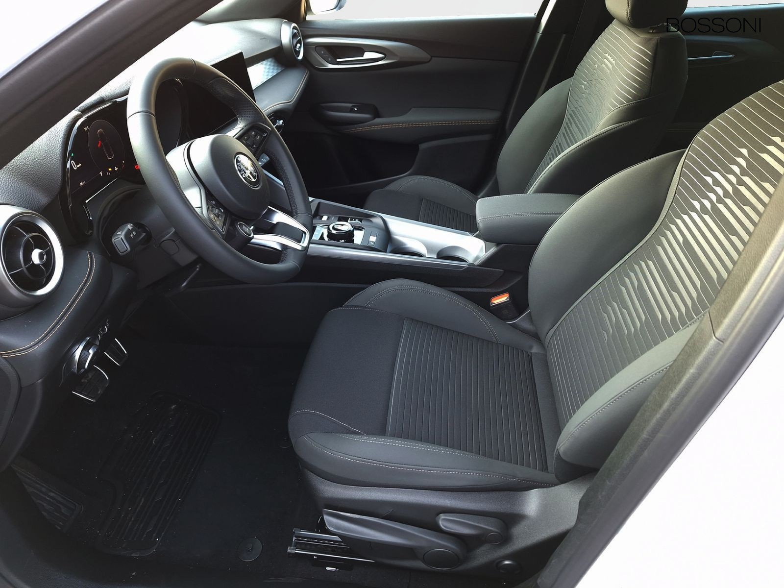 11 - Alfa Romeo Tonale 1.5 hybrid 175cv sprint tct7