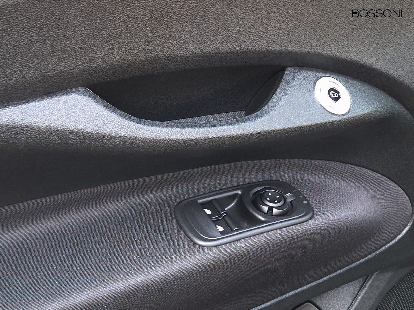 18 - Fiat 500 1.0 hybrid icon