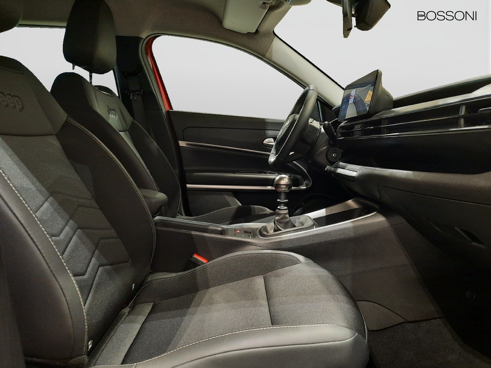 9 - Jeep Avenger 1.2 turbo 100cv altitude fwd