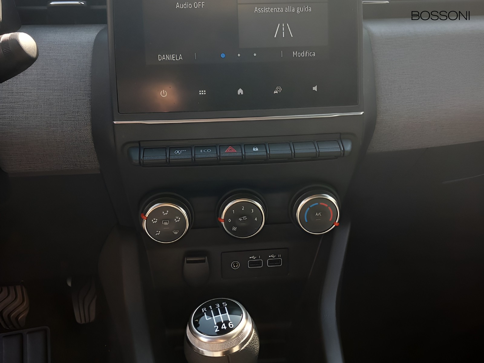 11 - Renault Clio 1.0 tce gpl evolution