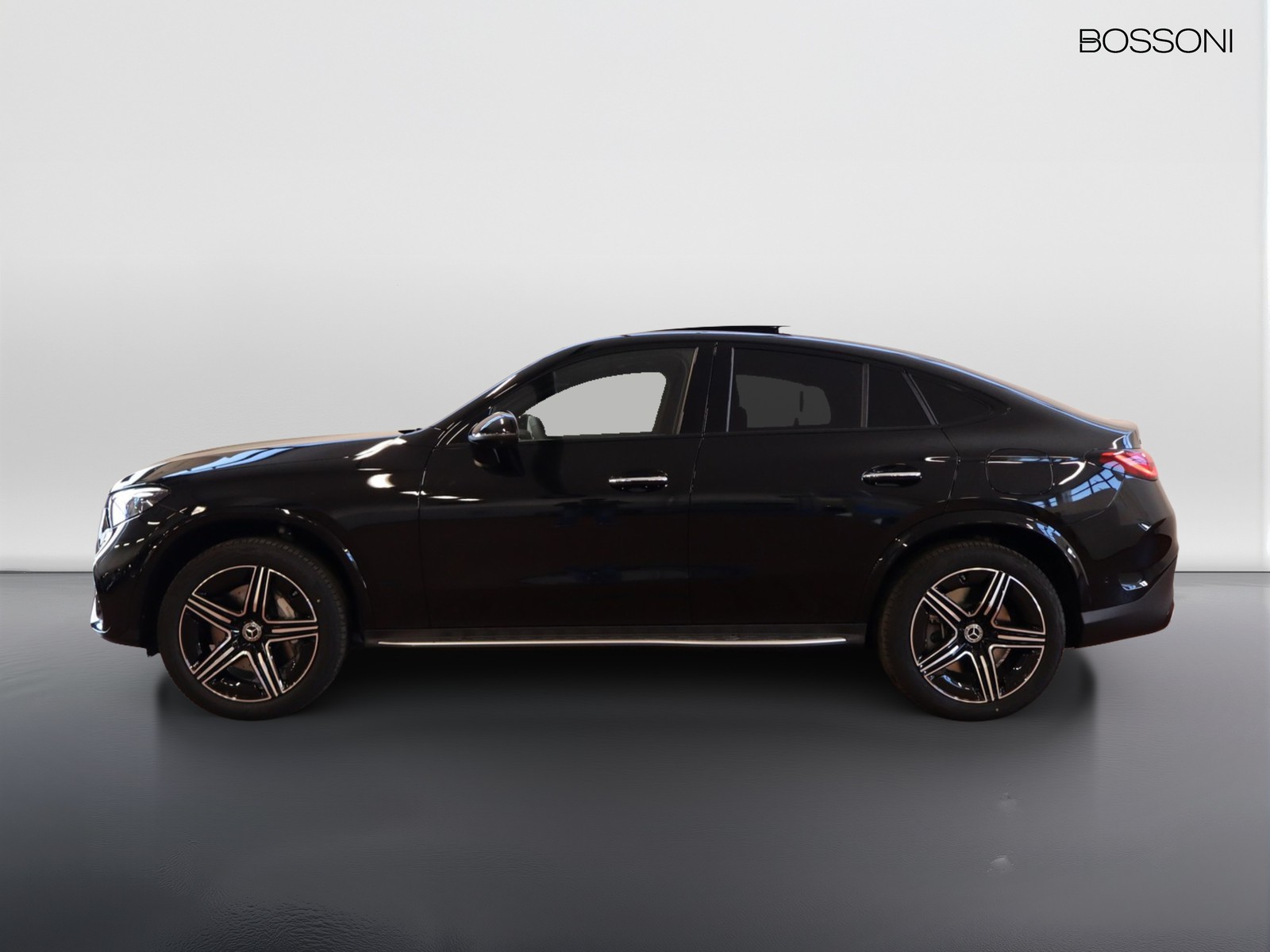 3 - Mercedes GLC coupe 300 de plug in hybrid amg line premium tech 4matic 9g-tronic