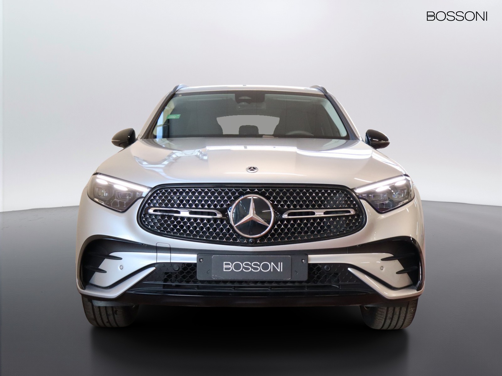 2 - Mercedes GLC suv 300 de plug in hybrid amg line advanced 4matic 9g-tronic