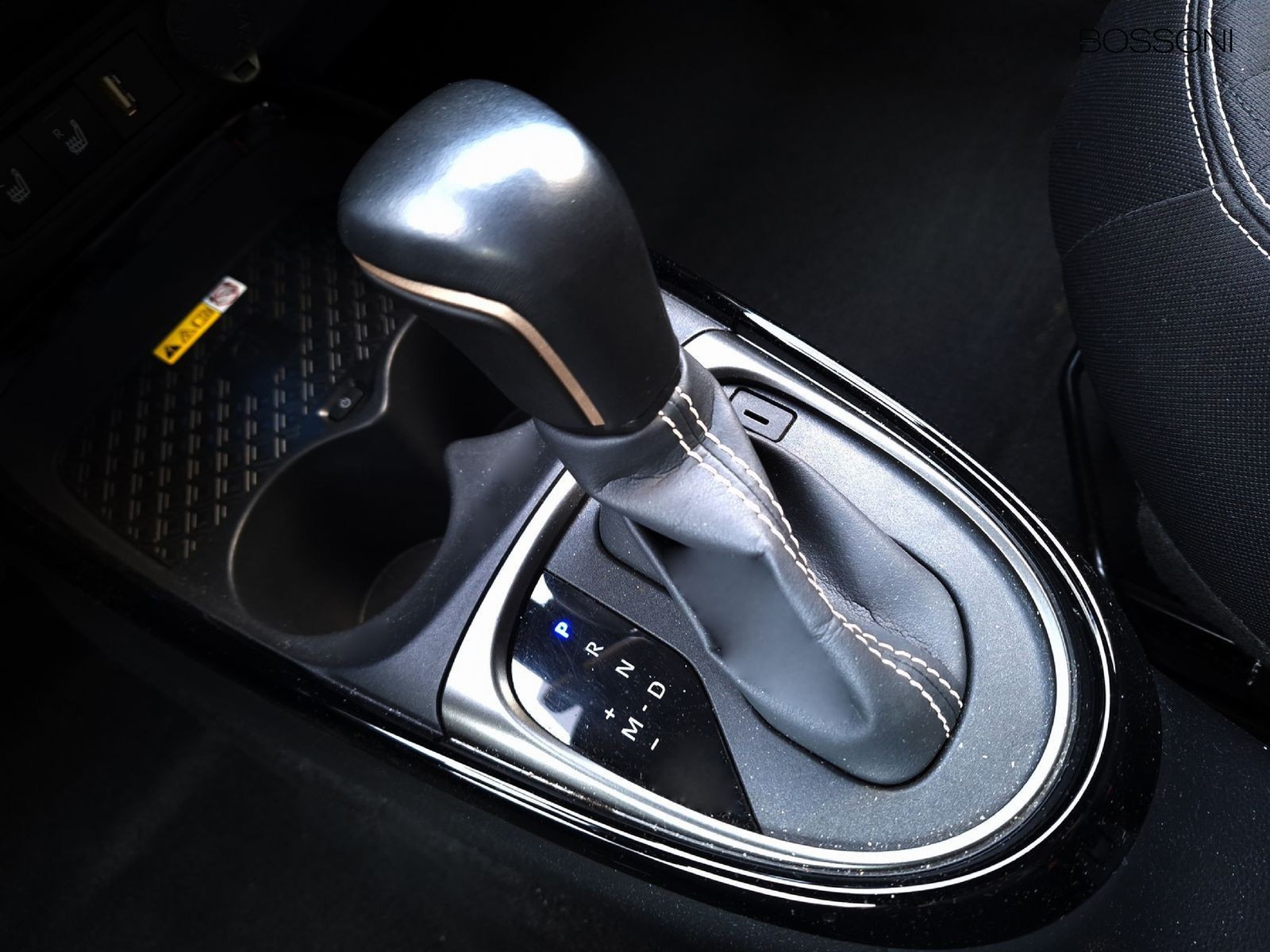 18 - Toyota Aygo x 1.0 72cv lounge s-cvt