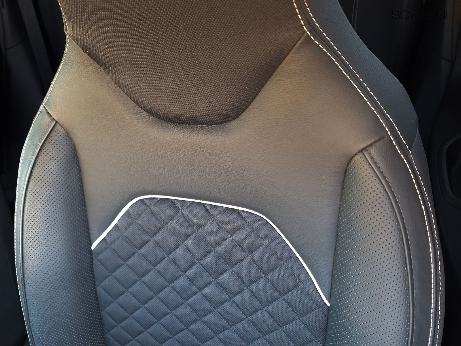 21 - Toyota Aygo x 1.0 72cv lounge s-cvt