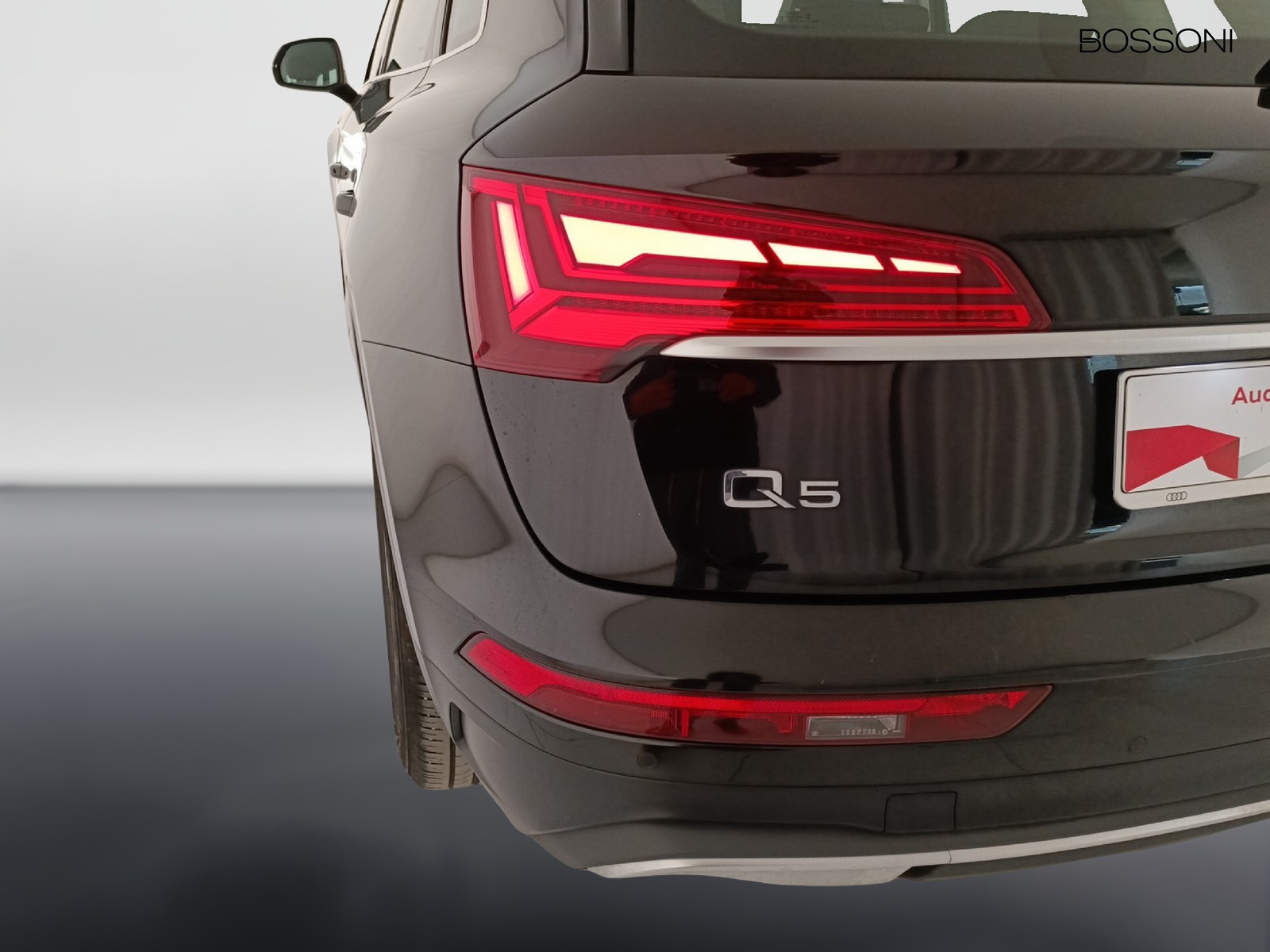 28 - Audi Q5 40 2.0 tdi mhev 12v business quattro s tronic