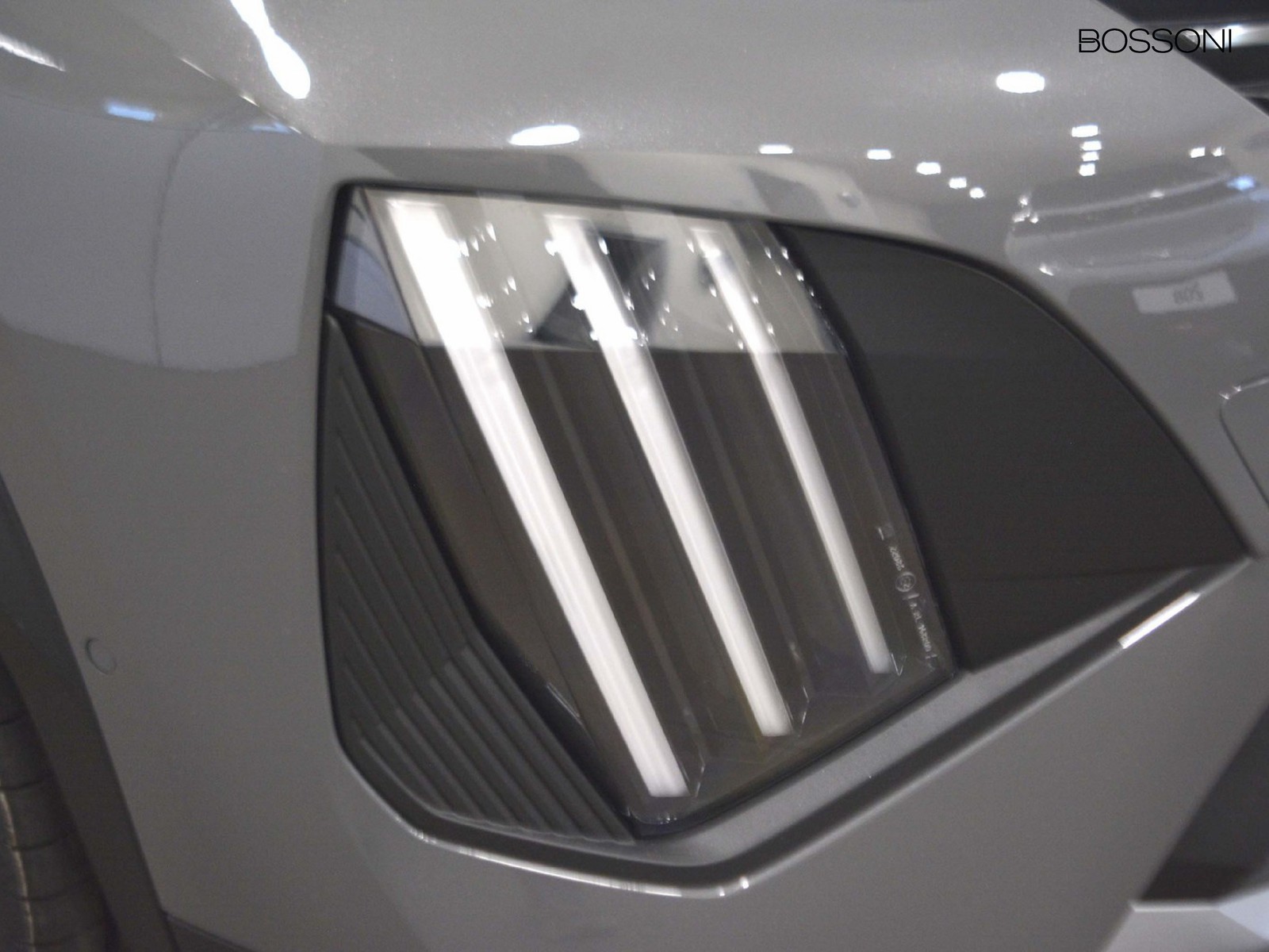 23 - Peugeot 2008 1.2 puretech 100cv allure s&s