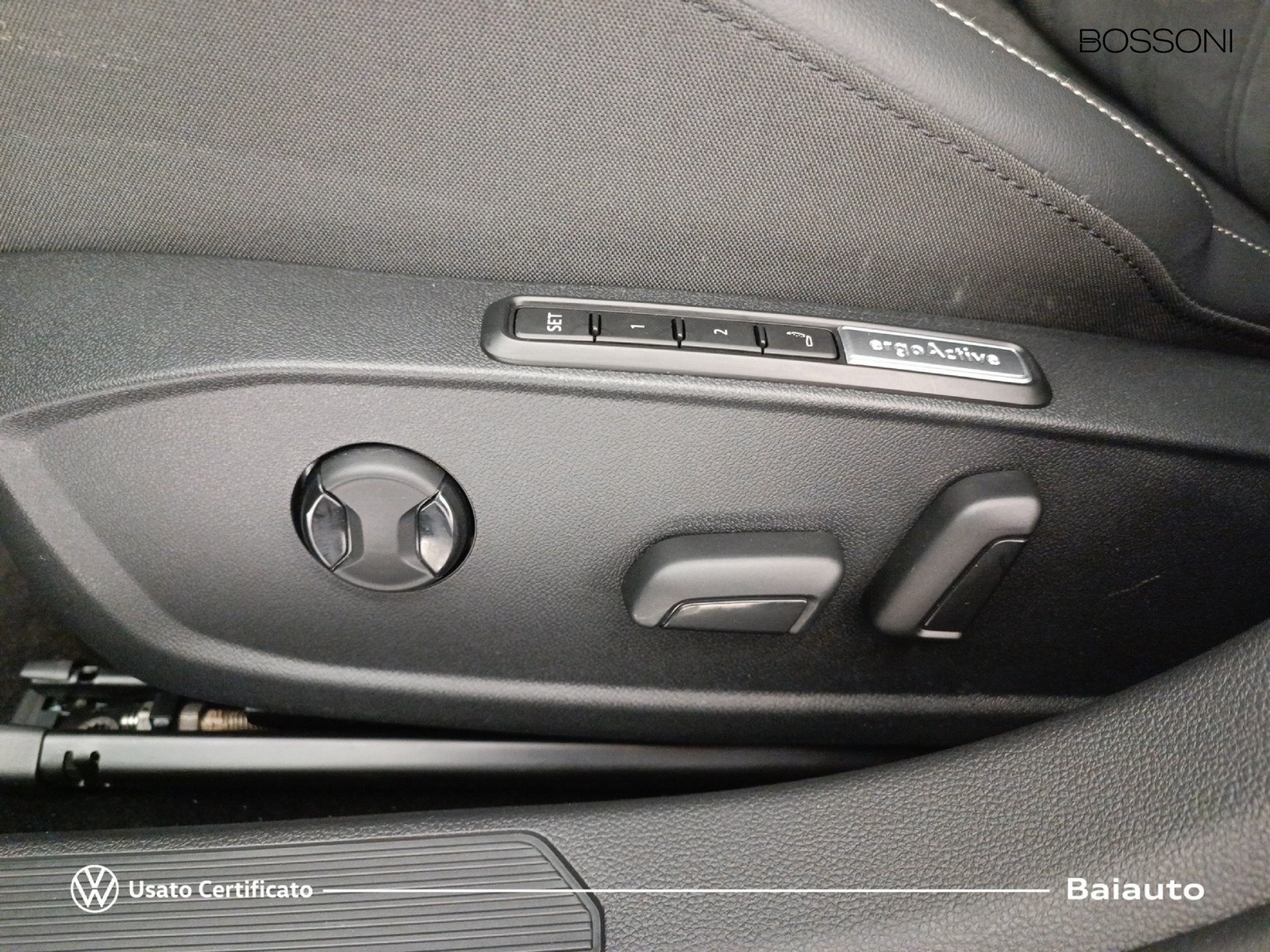 23 - Volkswagen Golf 2.0 tdi scr 150cv style dsg