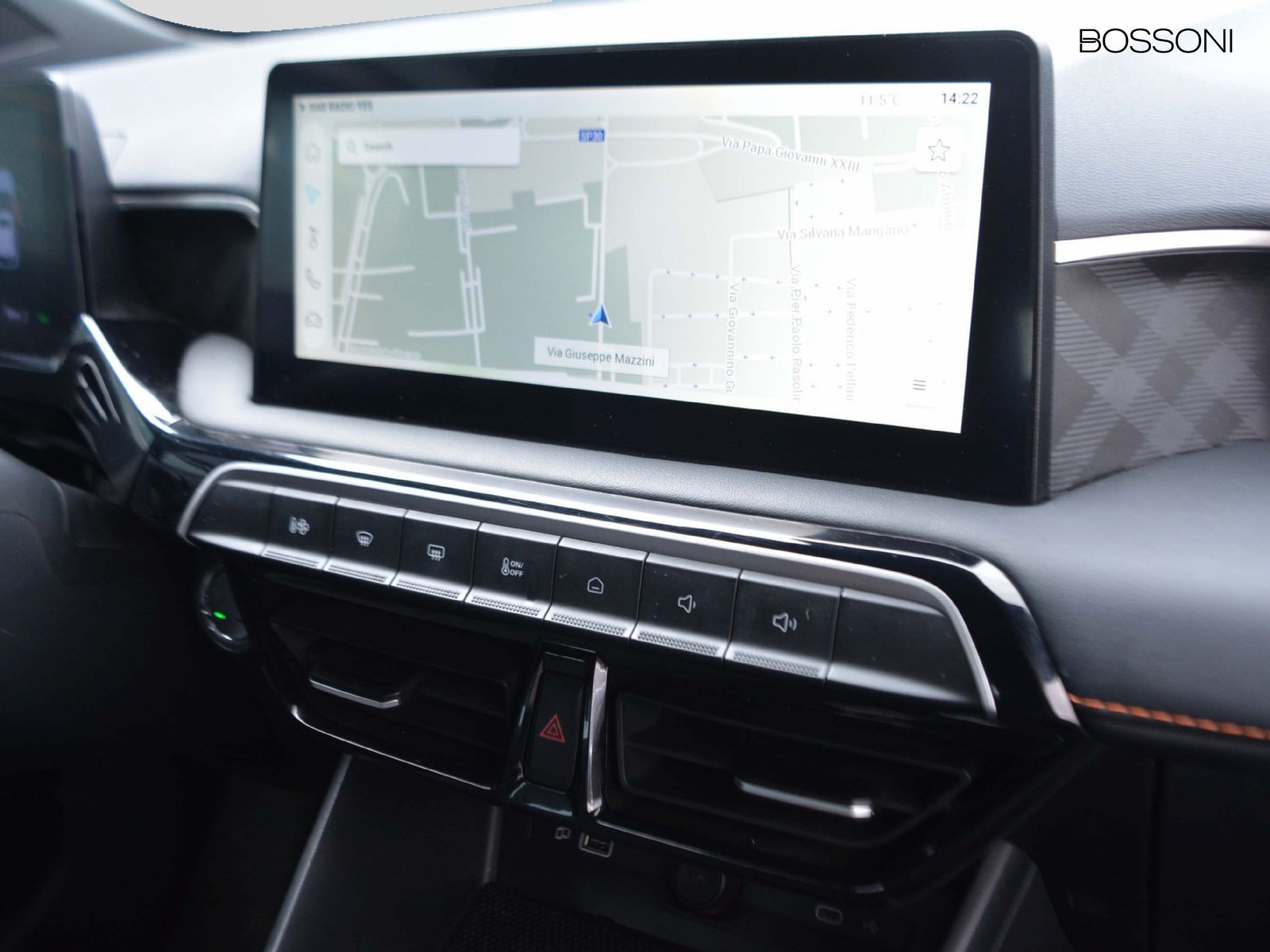 10 - Mg MG3 1.5 hybrid+ luxury