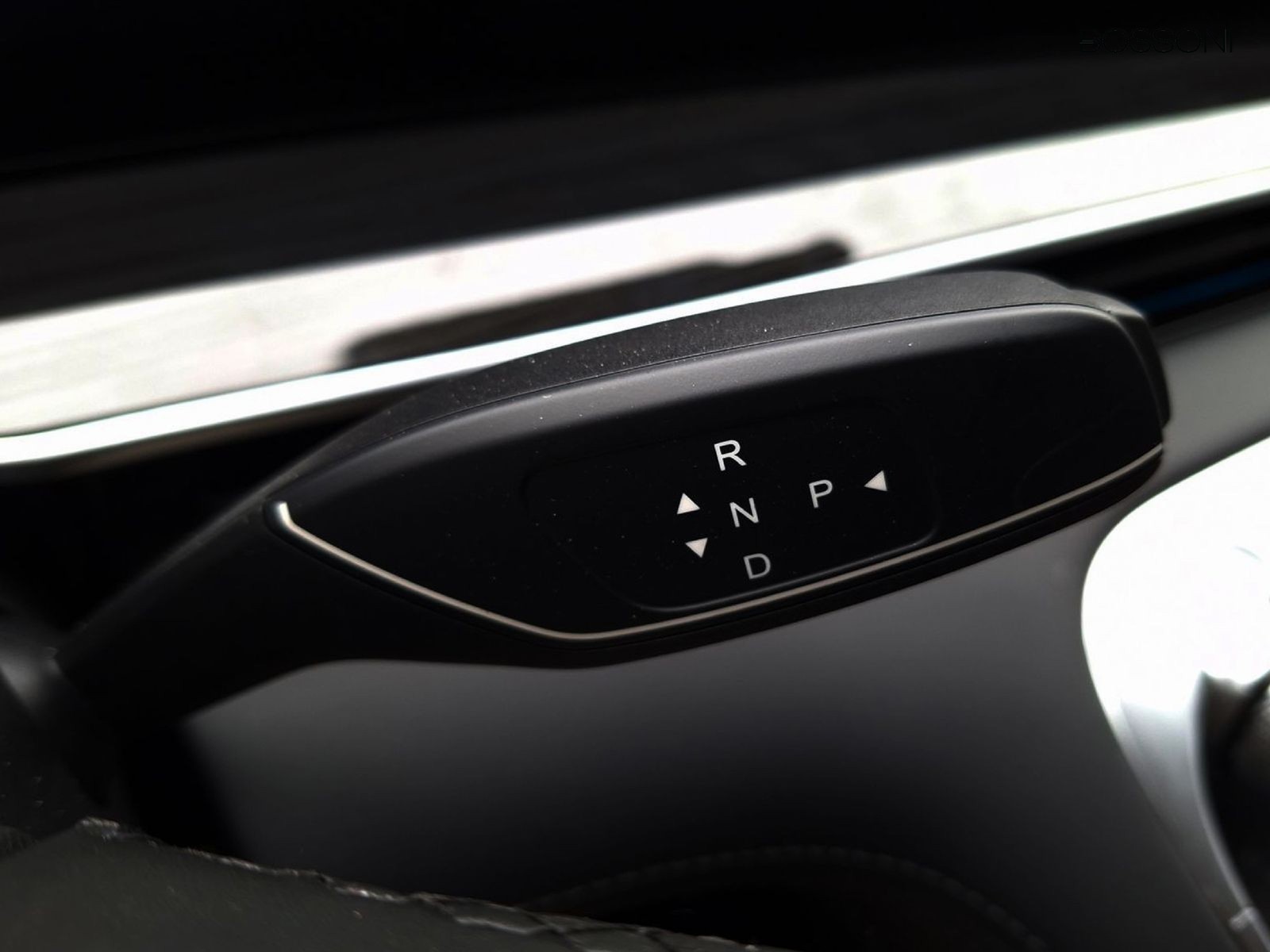 18 - Omoda 9 shs-p 1.5 tgdi plug-in premium i-awd dht3