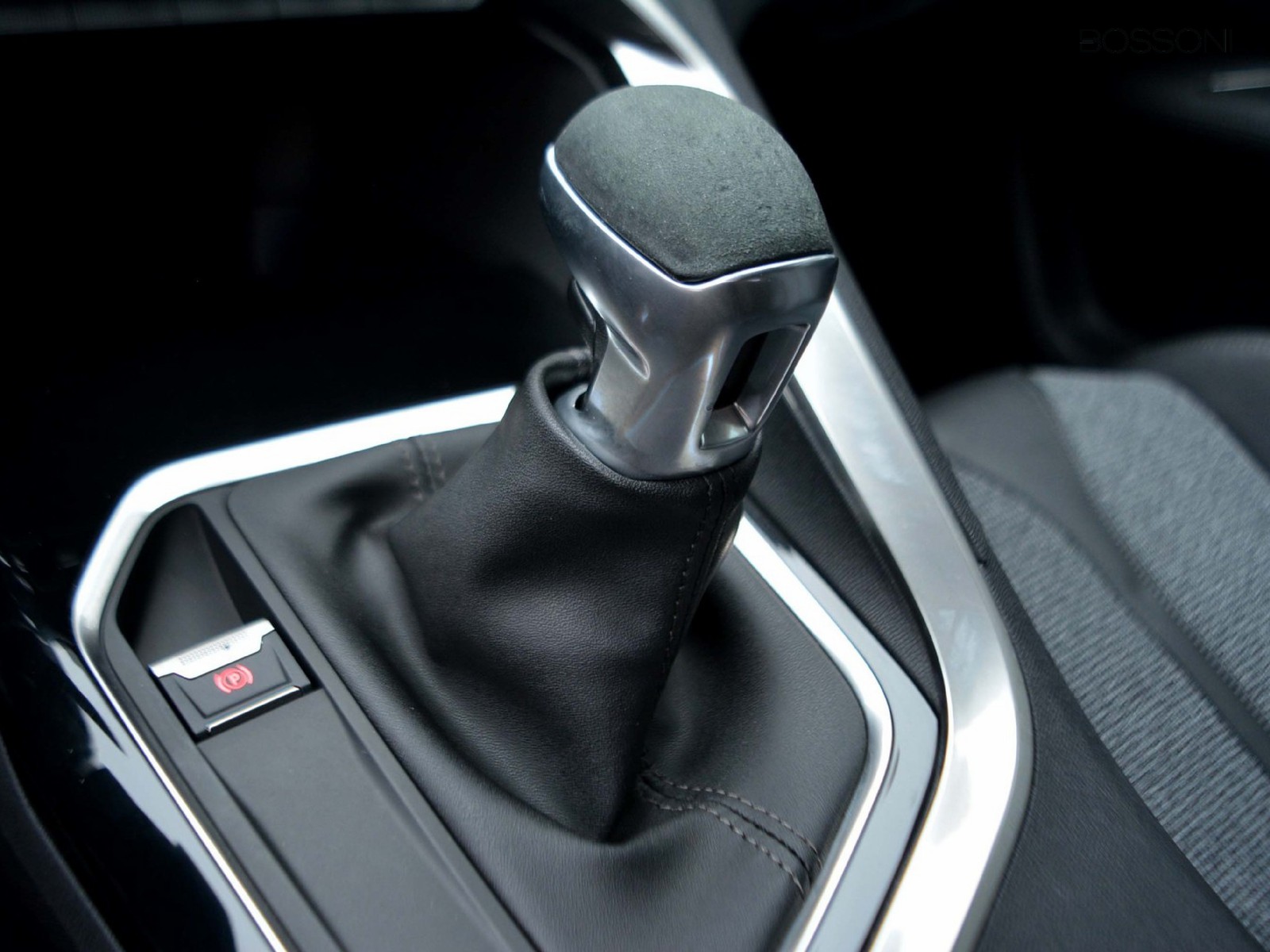 18 - Peugeot 3008 1.5 bluehdi 130cv allure s&s