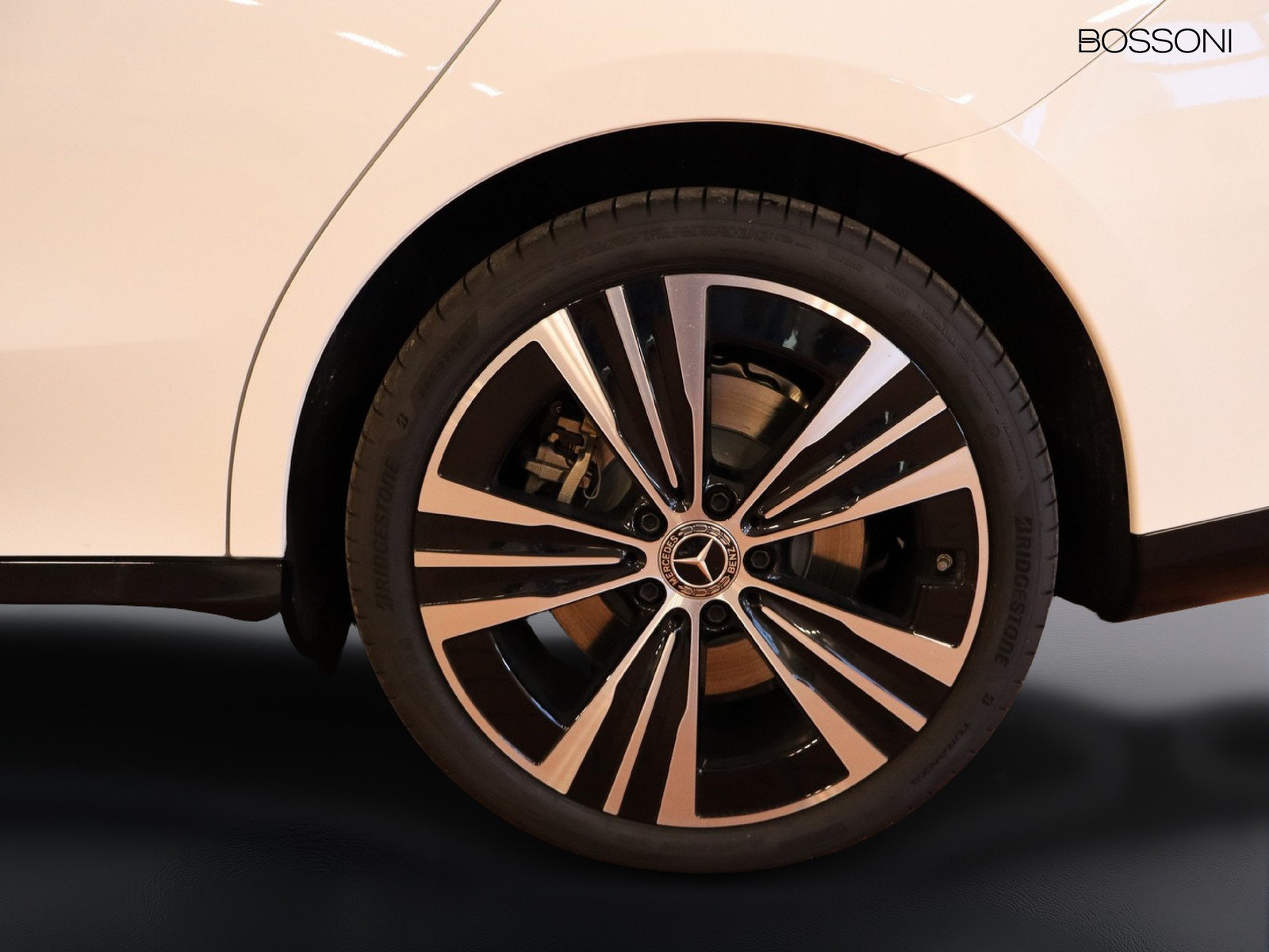 4 - Mercedes CLA eq 250+ advanced plus