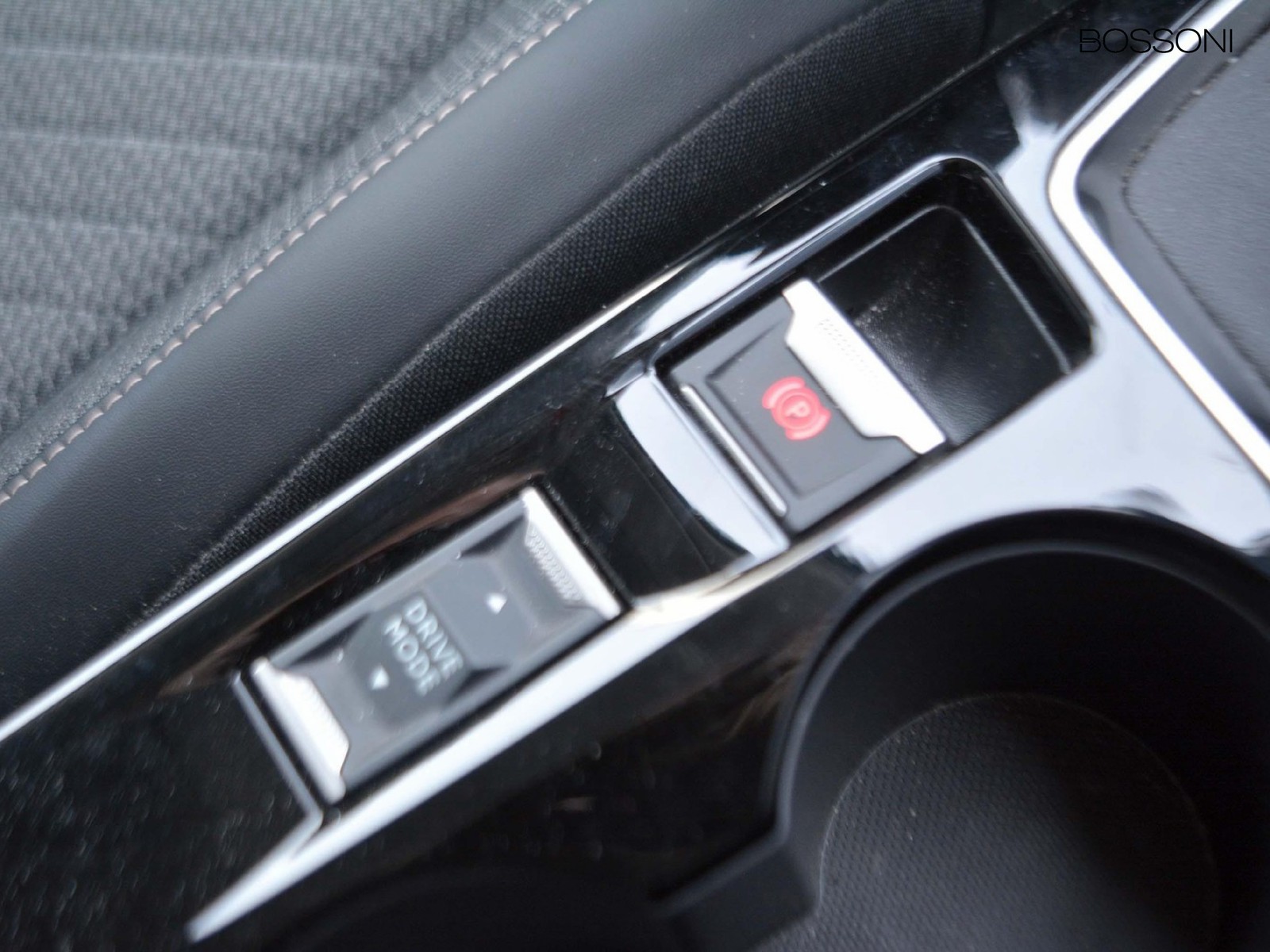 20 - Peugeot 208 1.2 puretech 100cv allure s&s