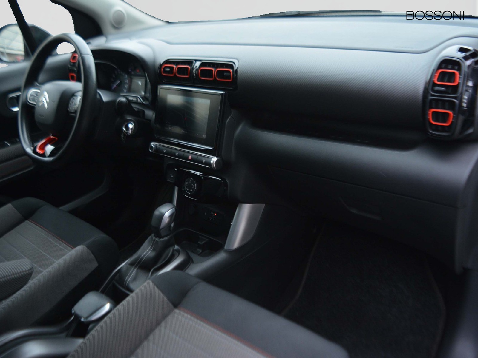 8 - Citroen C3 Aircross 1.2 puretech shine eat6 s&s