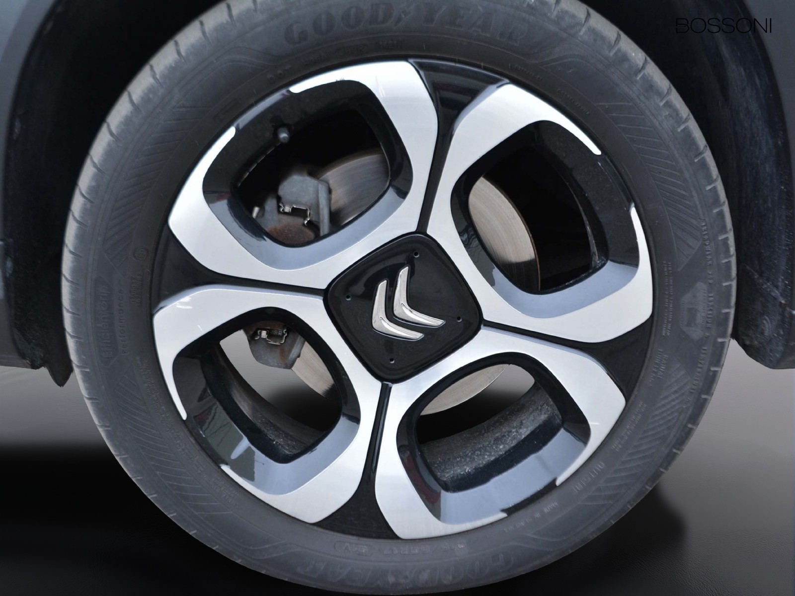 15 - Citroen C3 Aircross 1.2 puretech shine eat6 s&s