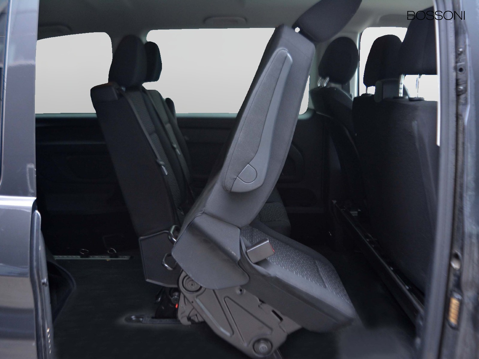 6 - Mercedes Vans Vito 114 cdi compact fwd mixto my20