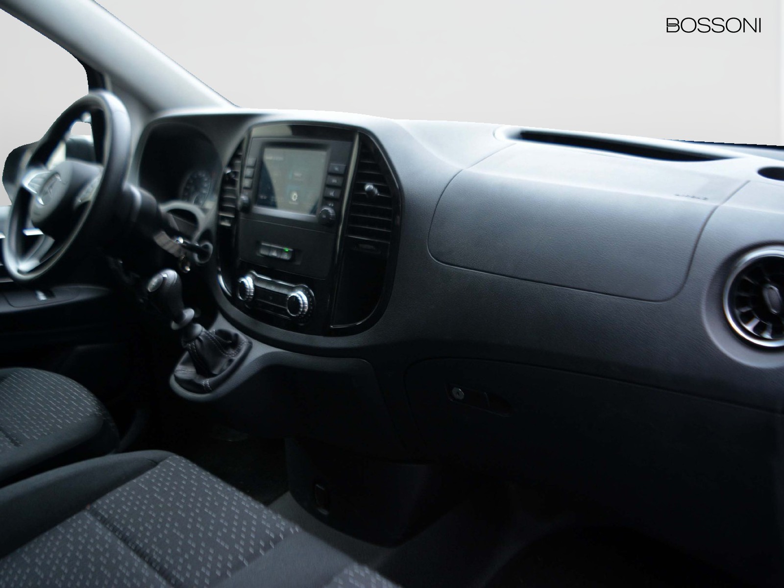 8 - Mercedes Vans Vito 114 cdi compact fwd mixto my20