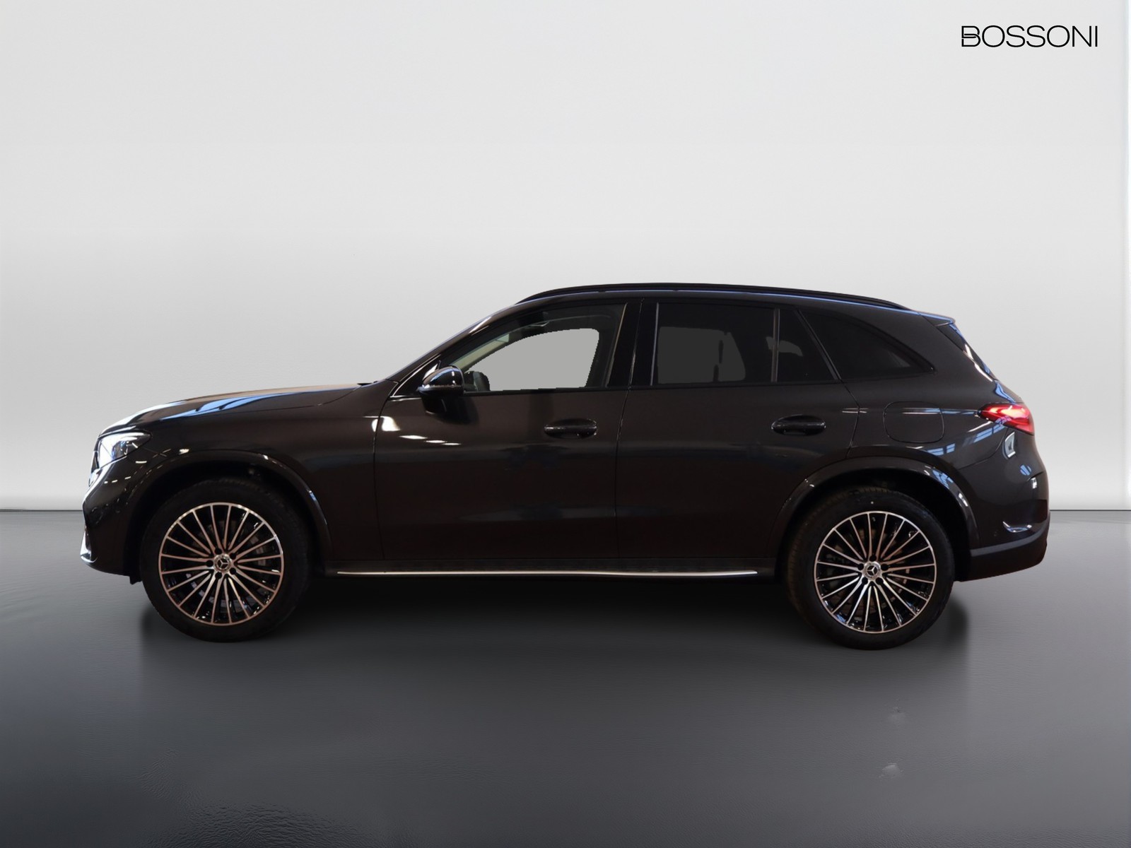 3 - Mercedes GLC suv 300 de plug in hybrid amg line advanced tech 4matic 9g-tronic