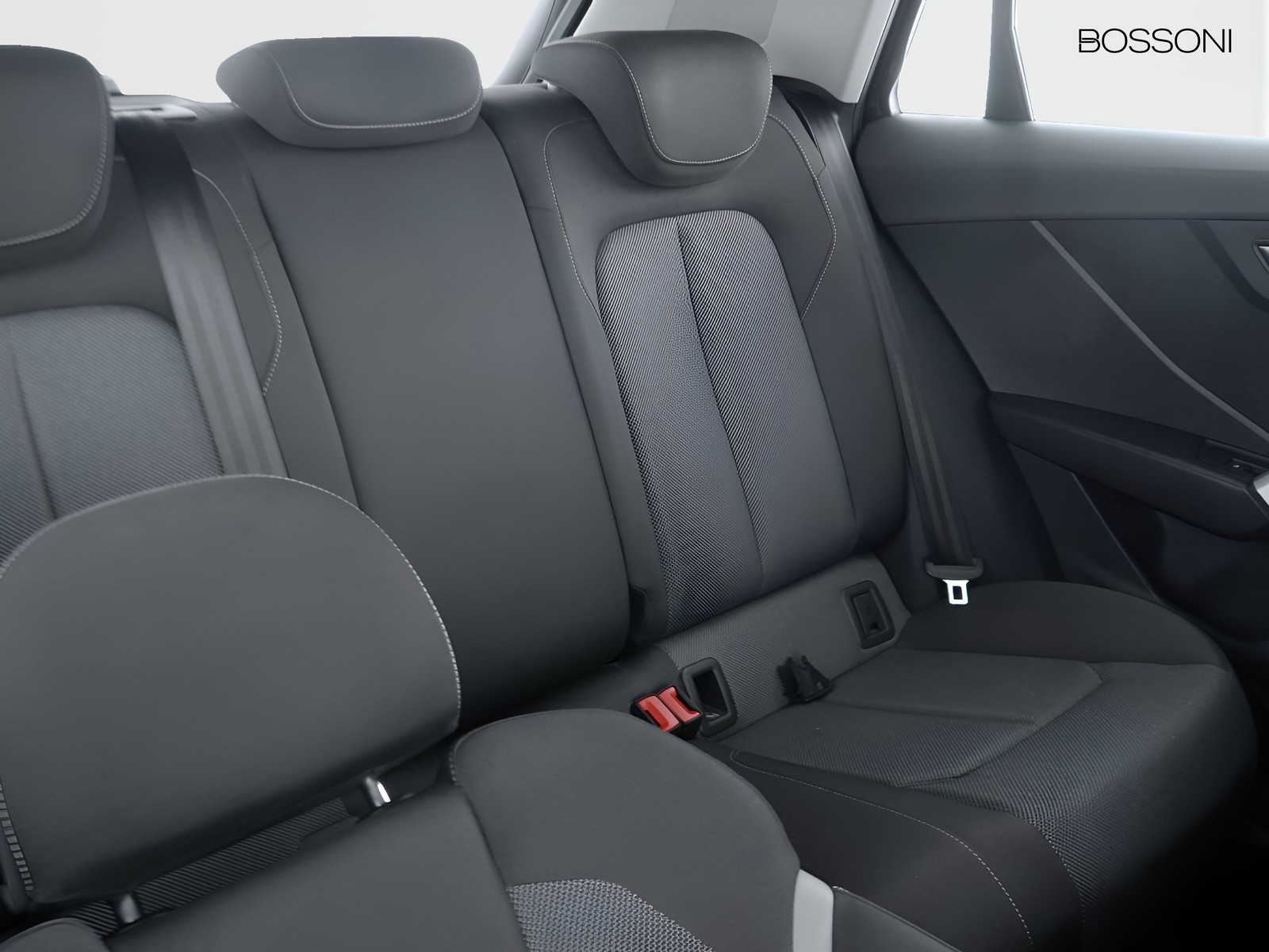 21 - Audi Q2 30 1.6 tdi admired s tronic my20