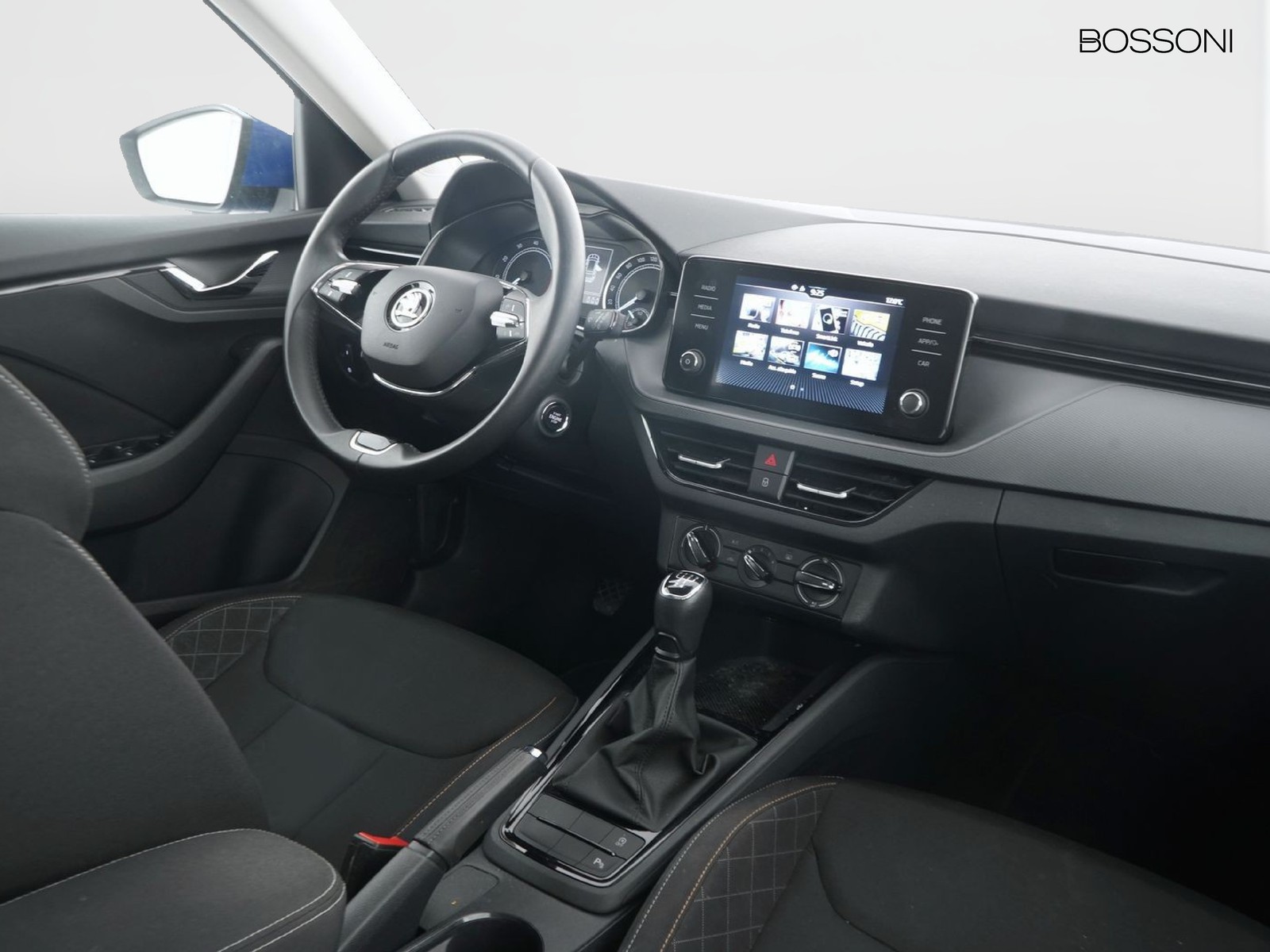 6 - Skoda Kamiq 1.0 tsi 95cv ambition