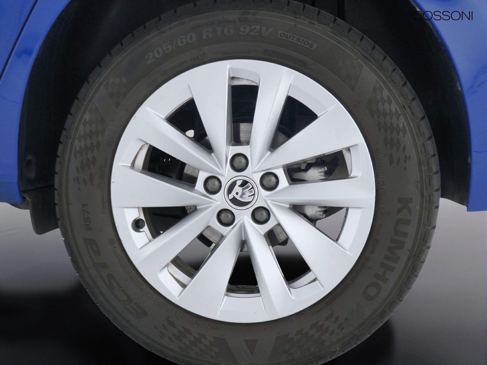 12 - Skoda Kamiq 1.0 tsi 95cv ambition