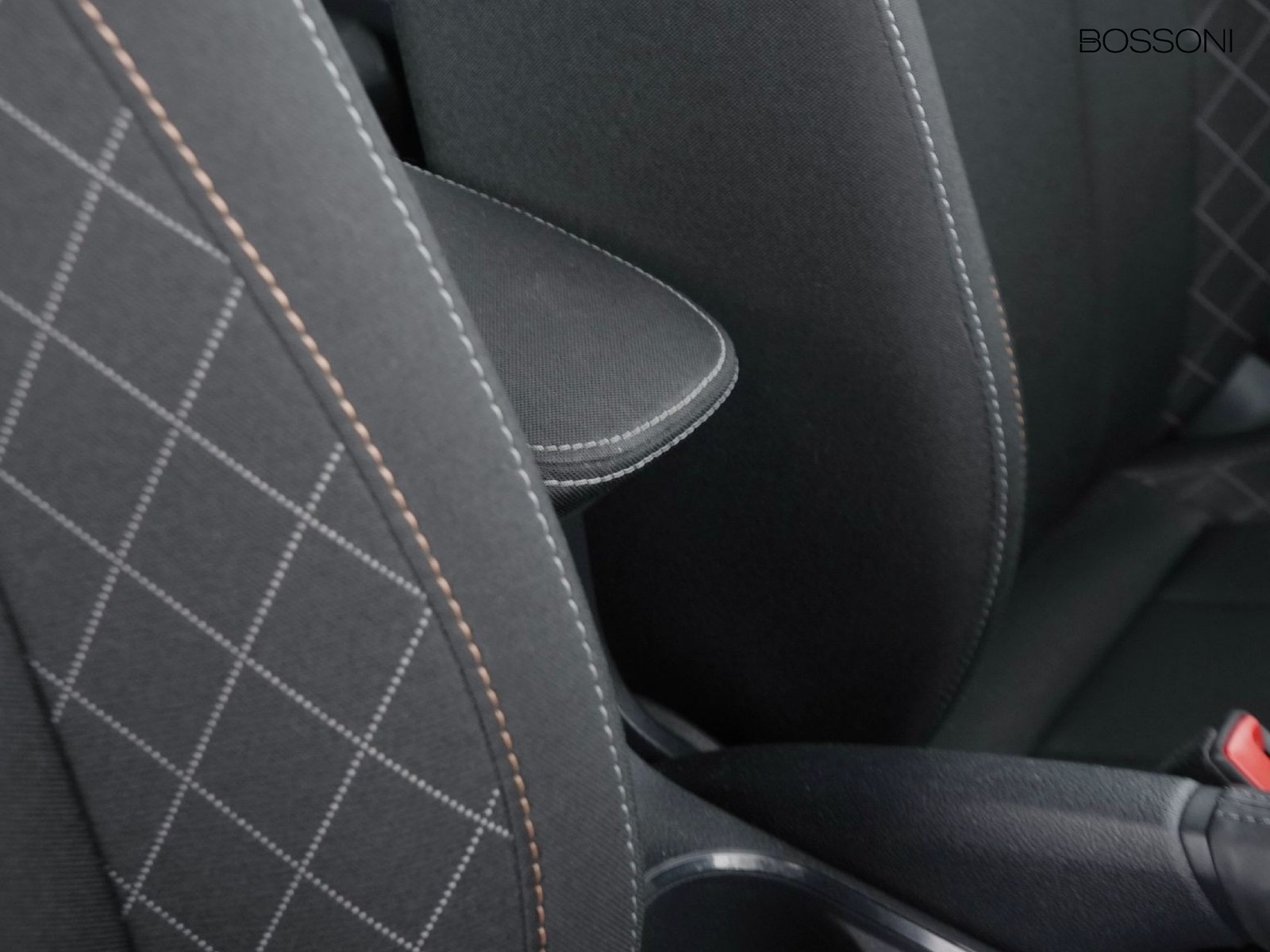 18 - Skoda Kamiq 1.0 tsi 95cv ambition