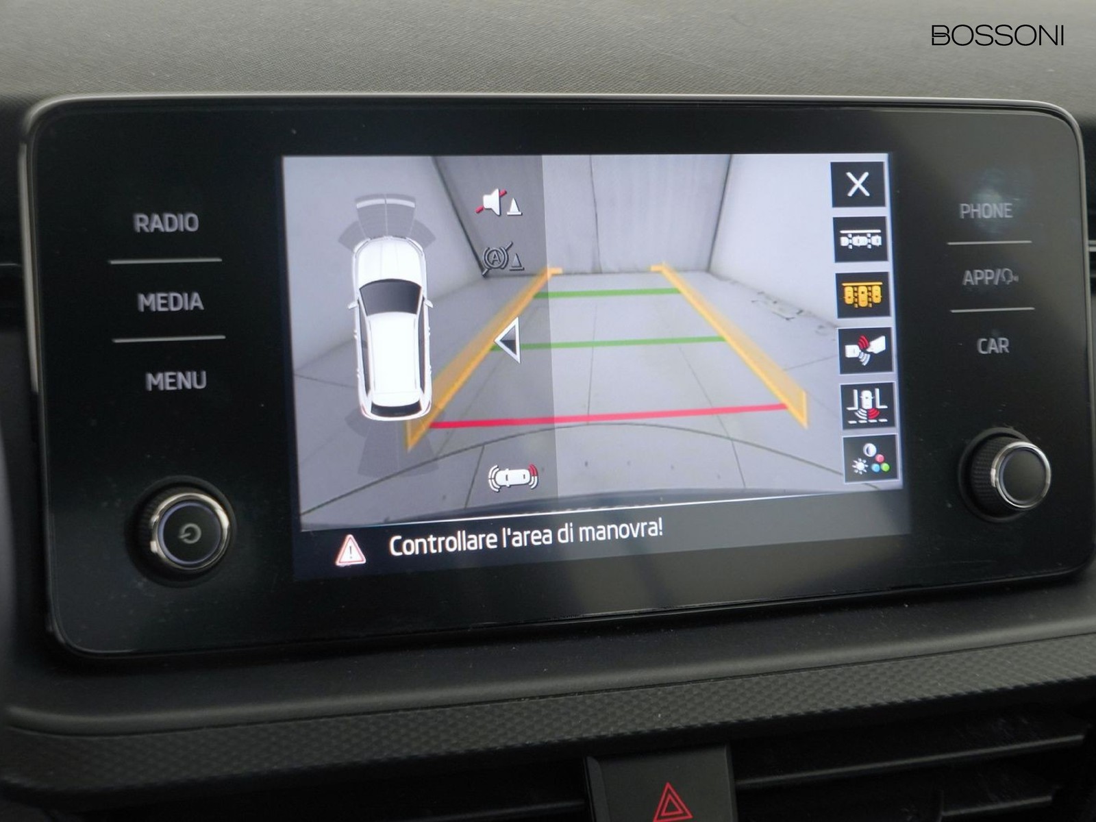 29 - Skoda Kamiq 1.0 tsi 95cv ambition